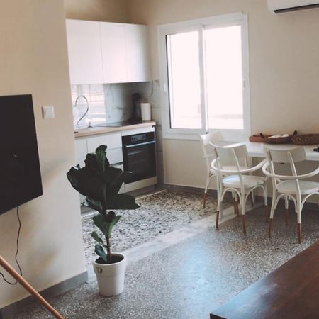 Mz Apartment Néa Péramos Εξωτερικό φωτογραφία