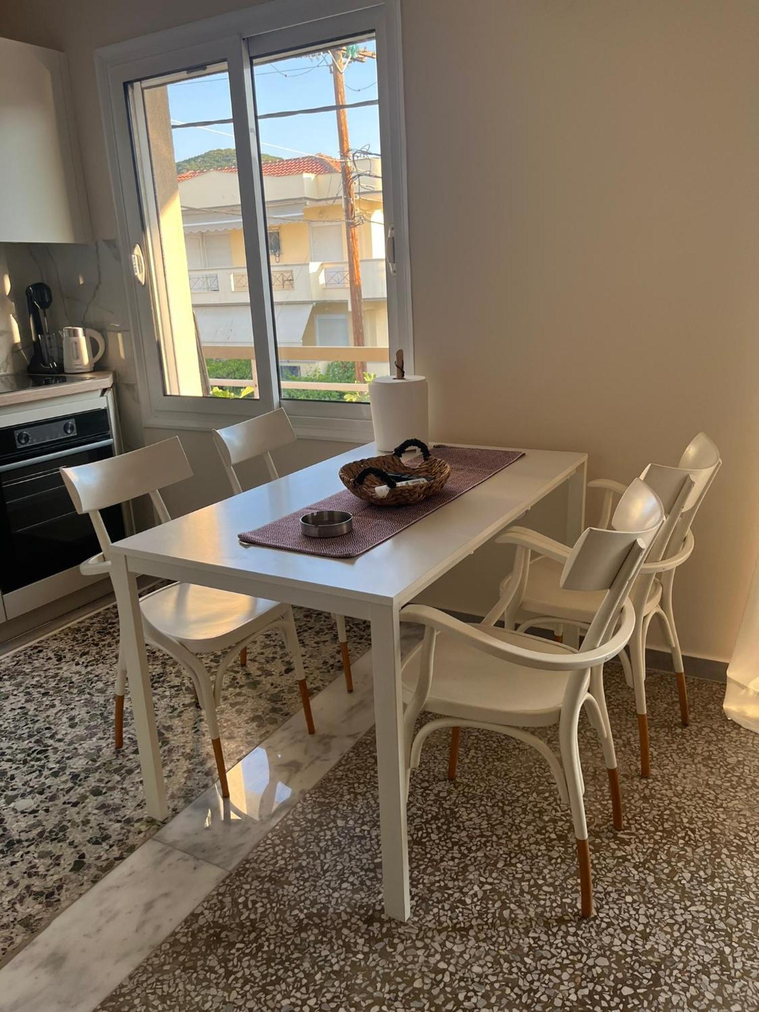Mz Apartment Néa Péramos Εξωτερικό φωτογραφία